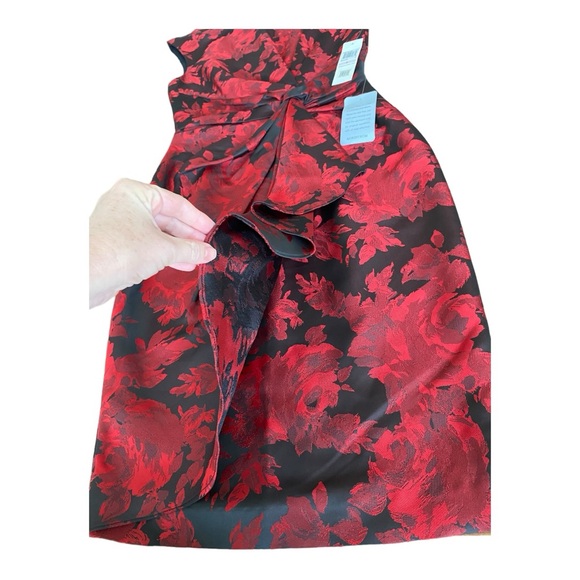 Maggy London Side Drape Sheath Dress Twist Front Boat Neck Cocktail size 6 NWT - Picture 12 of 16